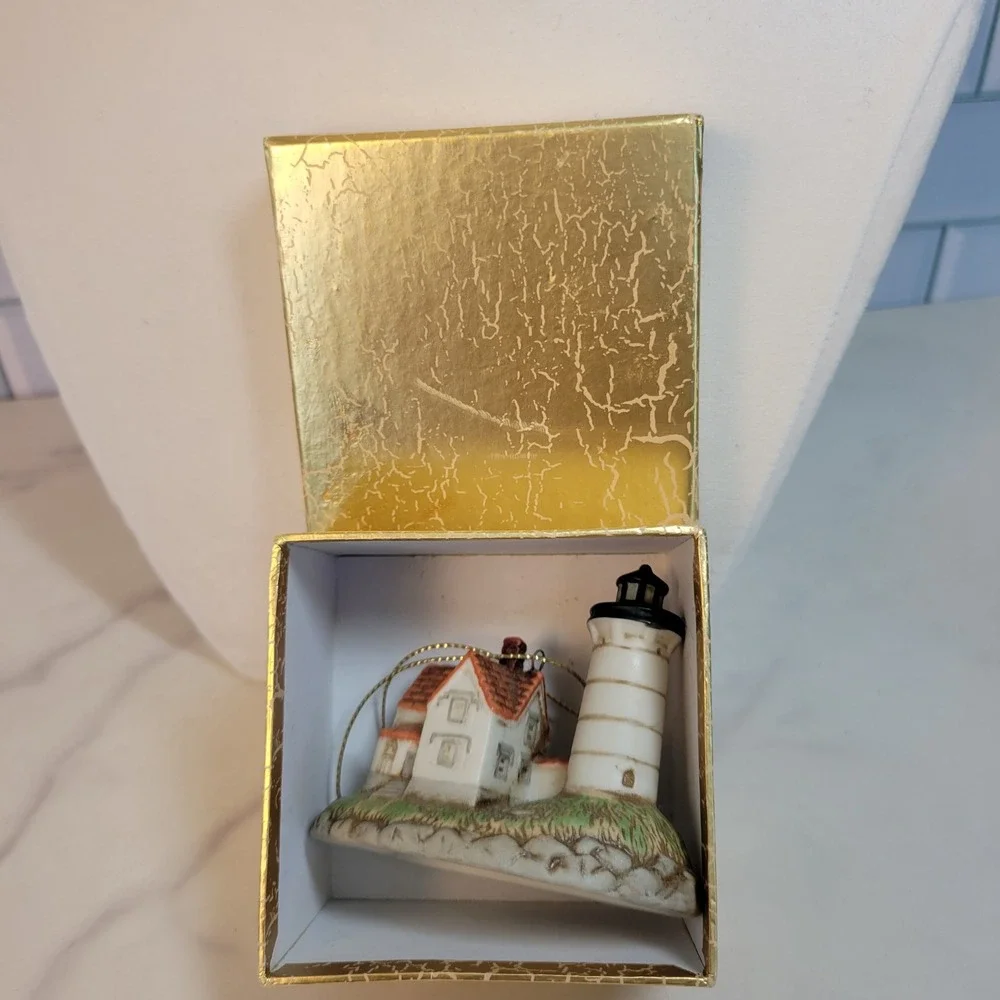 Lefton Cape Neddick Lighthouse Ornament 11508 Vintage 1997 Porcelain Nautical